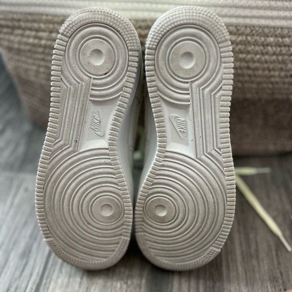 Women’s Air Nike Force One Sneakers - Picture 6 of 6